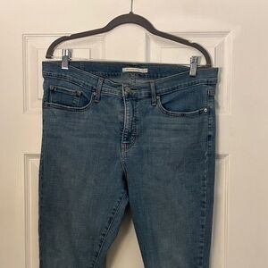 Levi's Women's Dark Blue Skinny Jeans